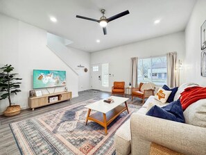 Imagen sin descripción, 3 de 37, botón