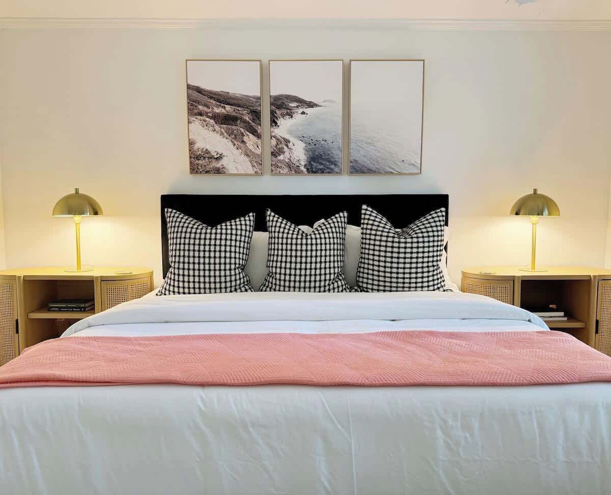 4 bedrooms, iron/ironing board, travel cot, WiFi