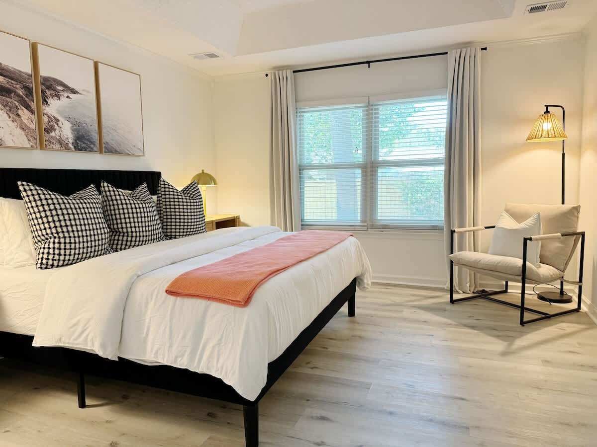 4 Schlafzimmer, Bügeleisen/Bügelbrett, Reisekinderbett, WLAN