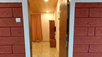 Deluxe Room, Garden View | Free WiFi