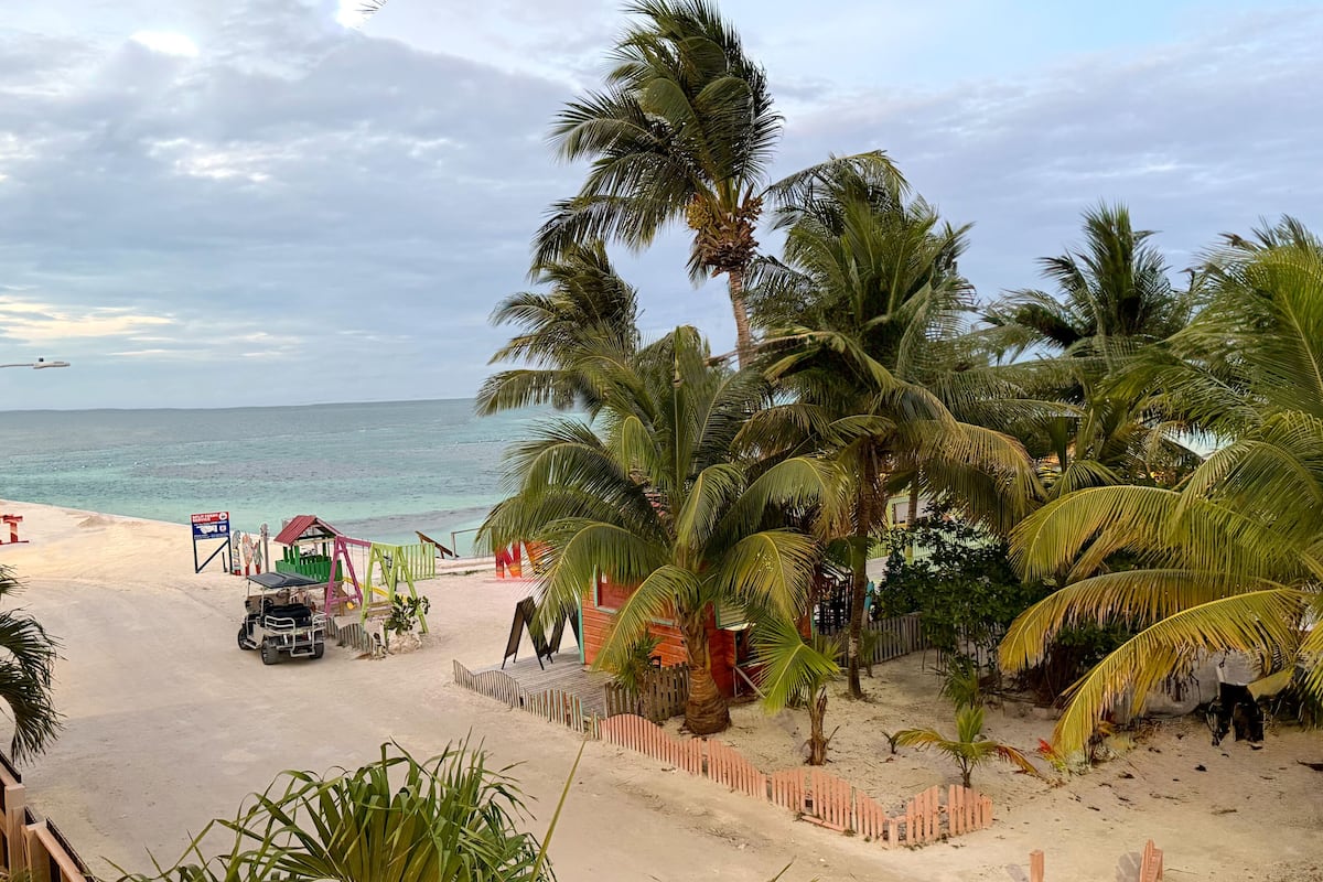 Egyptian cotton sheets, premium bedding, down duvets, pillow-top beds