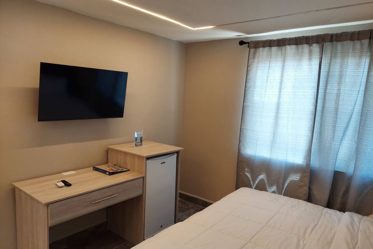 ห้องพรีเมียมดับเบิล, 1 ห้องนอน | ผ้าปูที่นอนฝ้ายอียิปต์, เครื่องนอนระดับพรีเมียม, ผ้านวมขนเป็ด
