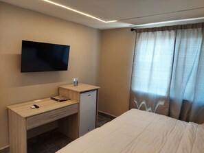 Premium Double Room, 1 Bedroom | Egyptian cotton sheets, premium bedding, down comforters, pillowtop beds