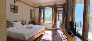 Deluxe Double Room, Balcony, River View | Desk, laptop workspace, free WiFi