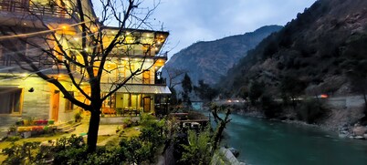 Tirthan Grand Riverside 