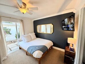 Studio | 1 bedroom - Islands Inn on the Drive - Inner Sanctum - Queen Bed - B0 (Wilton Manors)