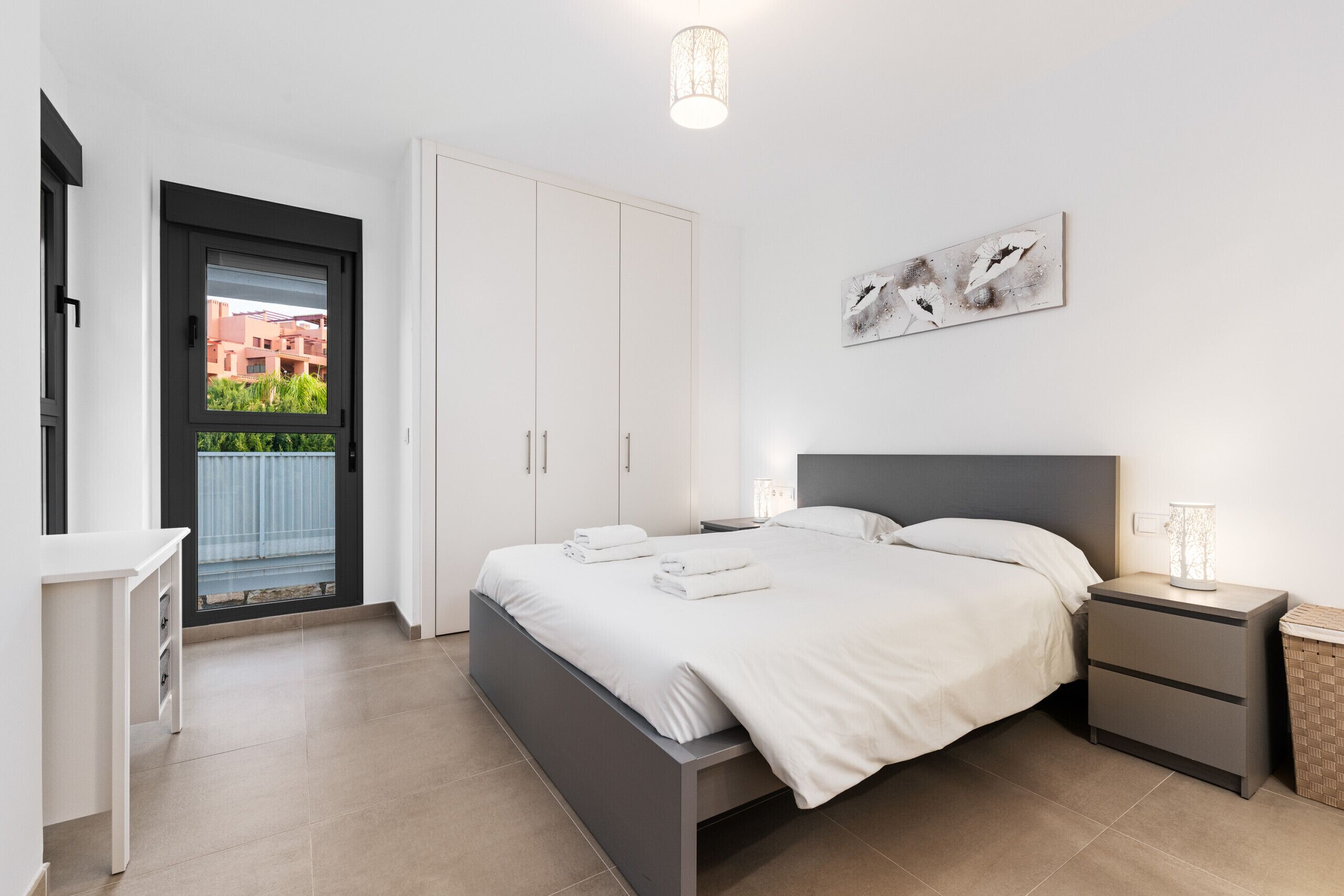 2 Schlafzimmer, Bügeleisen/Bügelbrett, kostenloses WLAN