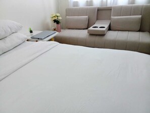 Family Condo, City View | 1 bedroom, minibar, soundproofing, free WiFi