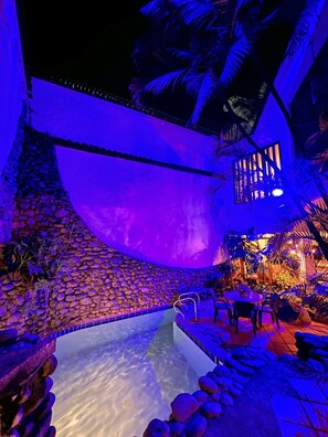 House | 3 bedrooms - Exotic Chic Home in Santa Rita Close to Everything (Cali)