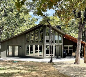 Exterior - Texoma Tango Cabin by Lake and Beach (Pottsboro)