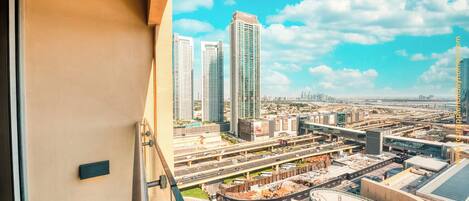 Luxury-Zimmer, Balkon, Stadtblick | Blick vom Balkon