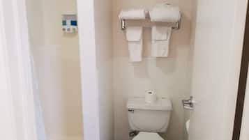 Douche, serviettes fournies