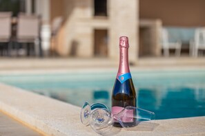 Outdoor pool, a heated pool - 4-Bedroom Villa Magica with Private Pool near Pula (Loborika)