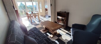 House close to amenities, combes park and Vaison circuit