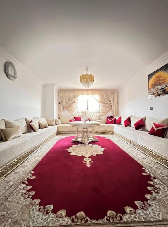 Hoodhouses: Moroccan-style Apartment - Ouarzazate