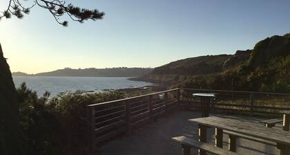 Maison toute rénovée
Idéalement situé pour visiter la cÎte du granit rose