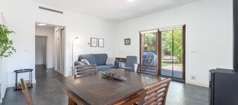 Holiday Home 'Casa En Sierra Calderona' with Mountain View, Wi-Fi and Air Conditioning