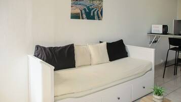 1 chambre, Wi-Fi gratuit, draps fournis