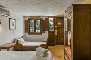 1 chambre, Wi-Fi gratuit, draps fournis