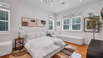 7 chambres, fer et planche Ă repasser, accĂšs Internet, draps fournis