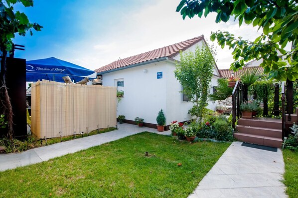 House | Exterior - Nice Holiday Home With Private Terrace (Rovinj)