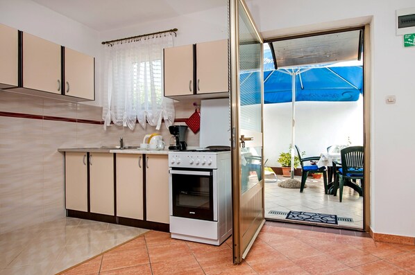 House | Private kitchen