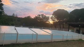 Enceinte de lâhĂ©bergement