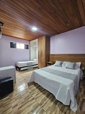 Laptop workspace, free WiFi - Alice Suites (Arraial do Cabo)