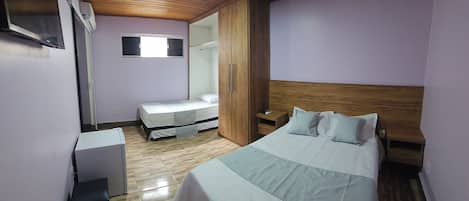 Familien-Vierbettzimmer