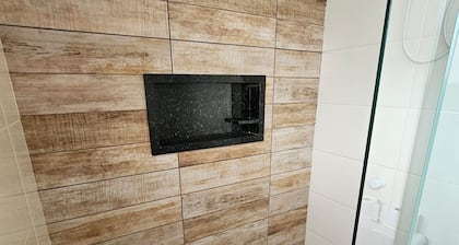 Alice Suites