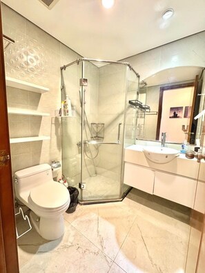 Apartment, 3 Bedrooms | Bathroom | Hair dryer, slippers, towels, soap - Sunny - Vinhomes Times City Park Hill (Hanoi)