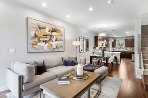 Smart TV, fireplace, computer monitors, printers