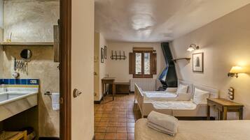 1 chambre, Wi-Fi gratuit, draps fournis