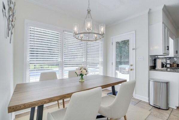 Dining - Luxurious Stay 6 Miles from the Masters! Pool, Hot tub, Robes, and More! (Martinez)