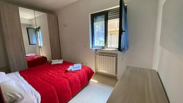 1 camera, ferro/asse da stiro, culla da viaggio, Wi-Fi