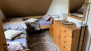 1 多间卧室、熨斗/熨衣板、WiFi、床单