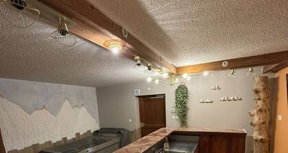 Le Savoyard - Bar & Jacuzzi