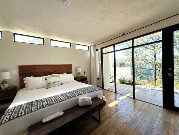 1 多间卧室、熨斗/熨衣板、WiFi、床单