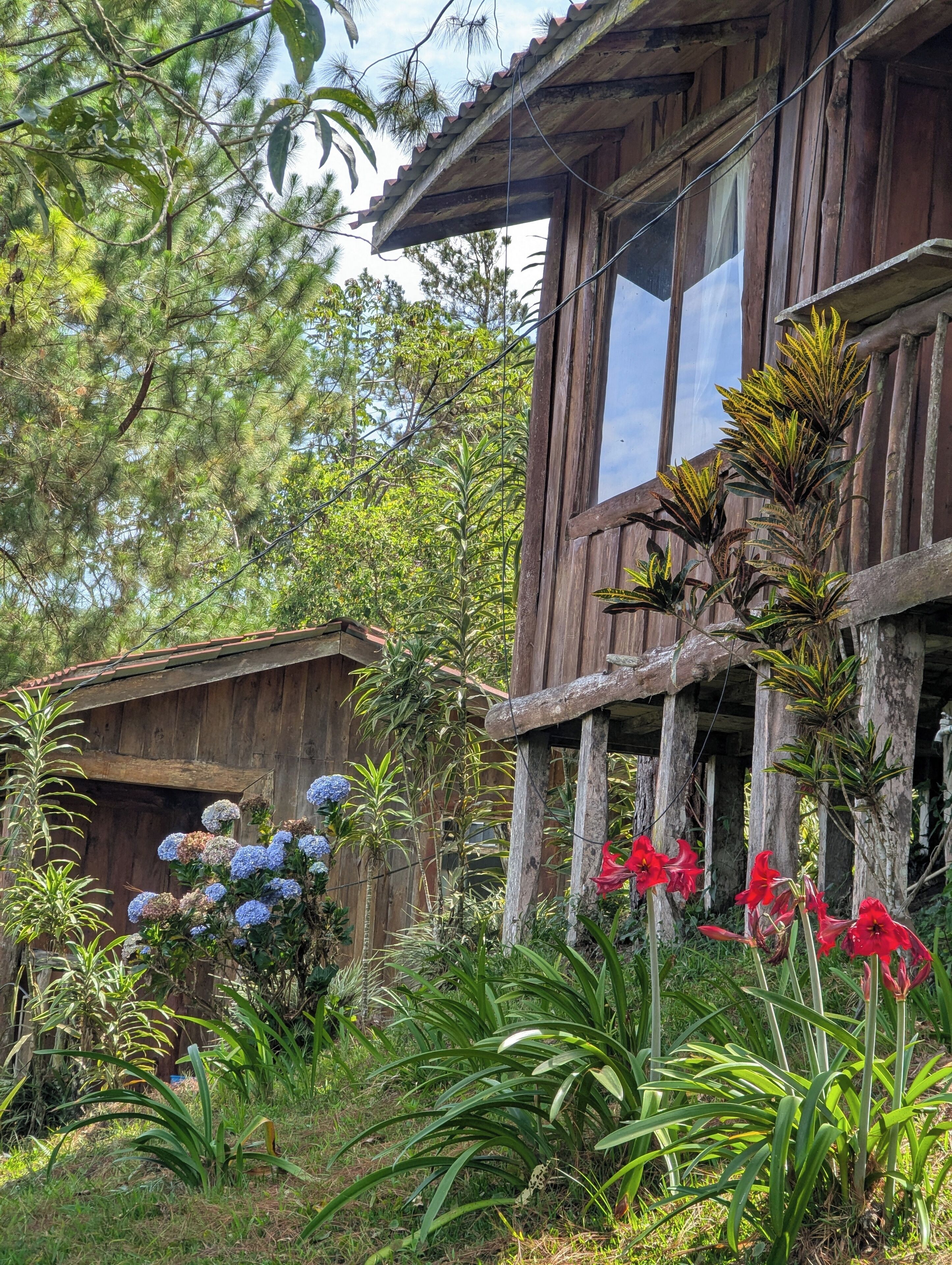 ด้านหน้าที่พัก