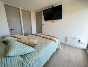 1 Schlafzimmer, Bügeleisen/Bügelbrett, WLAN, Bettwäsche