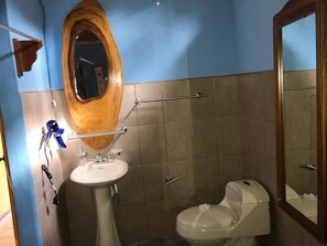 Family Cottage, Patio, Mountain View | Bathroom