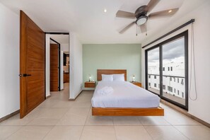 2 bedrooms, free WiFi, bed sheets - 2 BR Oasis w/ Incredible Rooftop Pool + Views (Playa del Carmen)