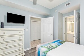 3 bedrooms, free WiFi, bed sheets - Mermaid's Dream, Navarre Beach (Navarre)