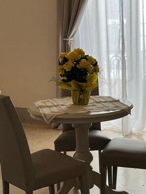 Dining - The Windows on Porta Carrese - Room 2 (Matino)