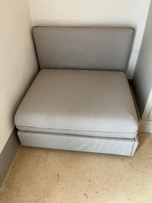 Interior - The Windows on Porta Carrese - Room 2 (Matino)