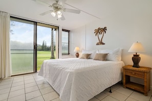 3 bedrooms, desk, iron/ironing board, travel cot
