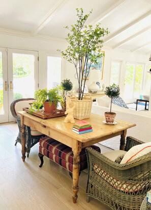 Interior - Quiet Luxury in Marin County Summer Rental (Ross)