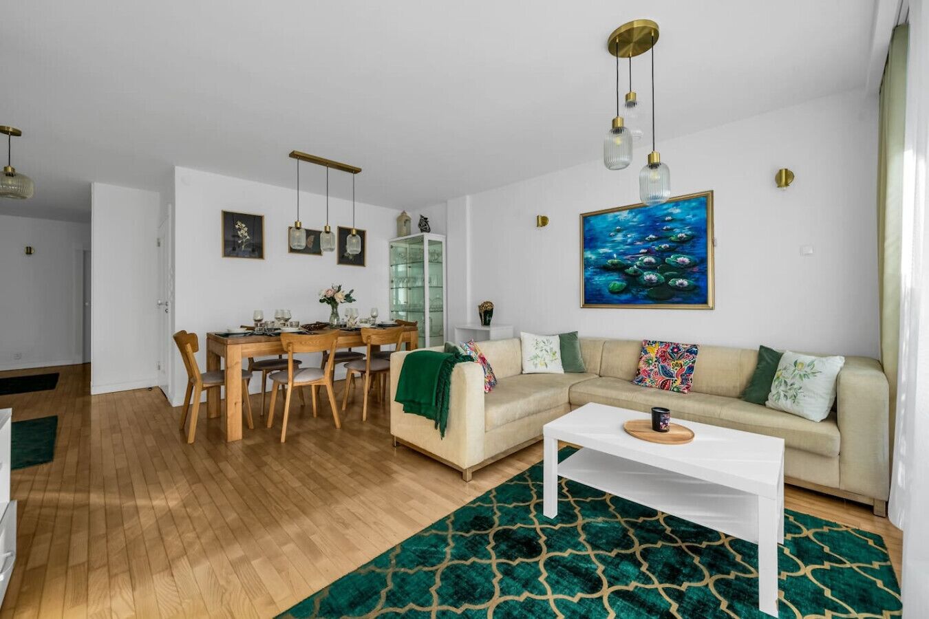 TV connectée, espaces bureaux