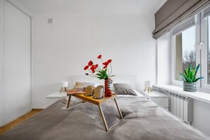 1 soverom, skrivebord, strykejern/-brett og wi-fi (inkludert)