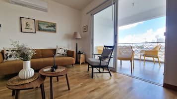 2 bedrooms, soundproofing